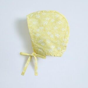 NWT Zara 0-3m floral poplin cotton bonnet with ties